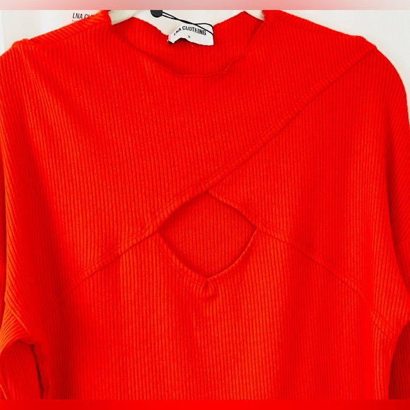 LNA - CORI LONG SLEEVE RIBBED SWEATER PEEKABOO CHEST CUFF WRISTS TOMATO RED 1X - Picture 4 of 11